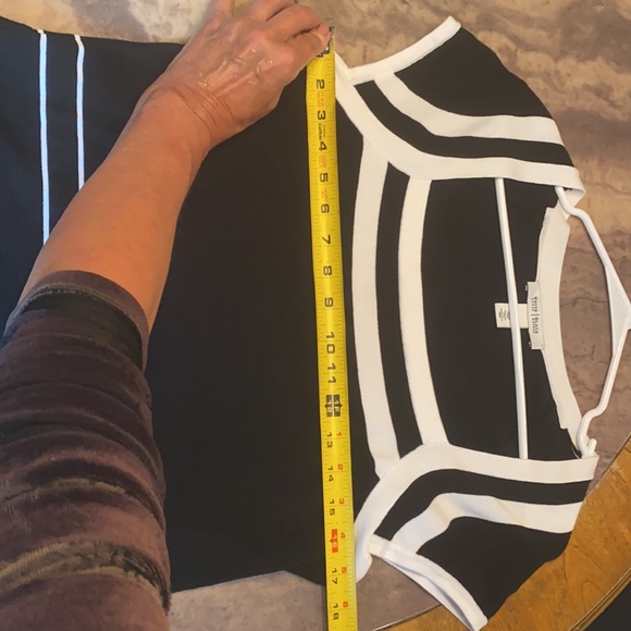 Top - Picture 5 of 5